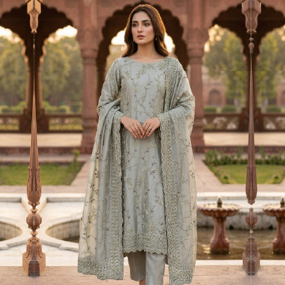 Sheesha Silk Cut Dana 3-Piece Suit – Medium